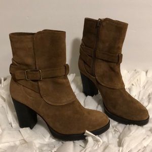 Johnston & Murphy Suede Boots
